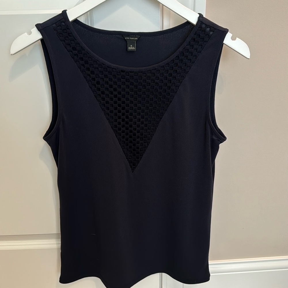 Ann Taylor Navy Blue Tank size Small